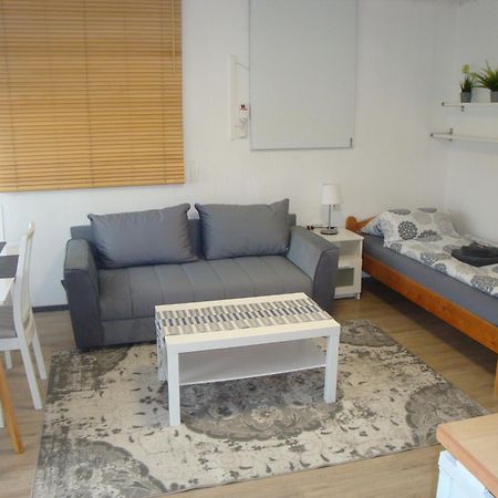 Tac Home 2-Zimmer Wohnung Зиндельфинген Экстерьер фото
