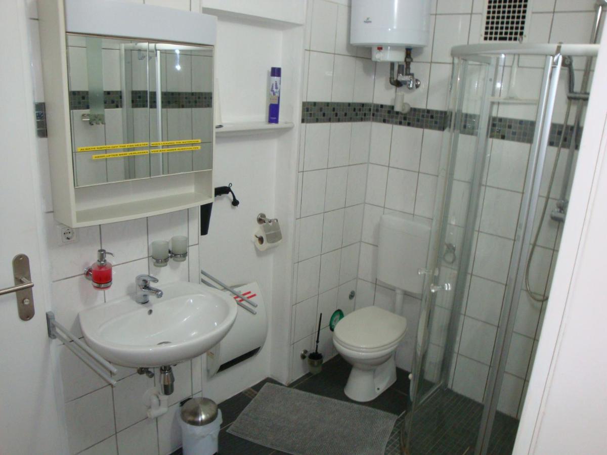 Tac Home 2-Zimmer Wohnung Зиндельфинген Экстерьер фото